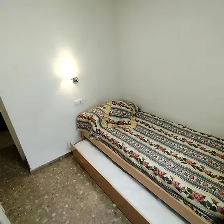 Apartmento Calle Antonio Millon Apartment