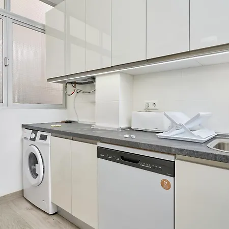 Apartmento Calle Antonio Millon * نيرخا