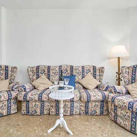 Apartmento Calle Antonio Millon * Нерха