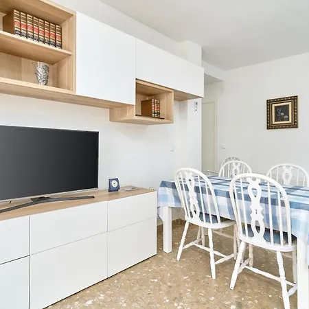 Apartmento Calle Antonio Millon Нерха